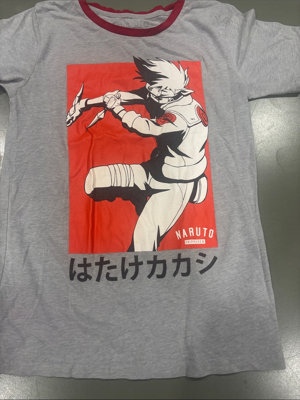 Naruto Graphic Tee - Light Gray with Red Accent